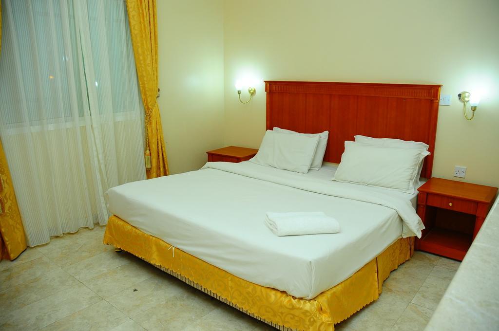 Al Faisal Hotel Suites Sur Ruang foto