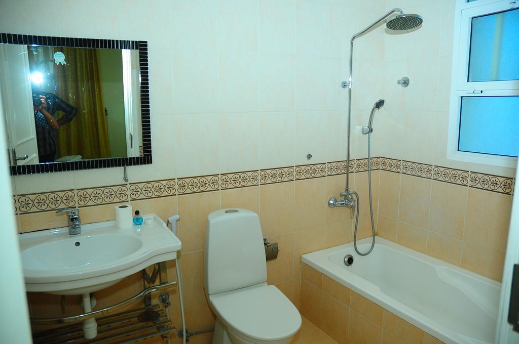 Al Faisal Hotel Suites Sur Ruang foto
