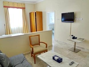 Al Faisal Hotel Suites Sur Bagian luar foto