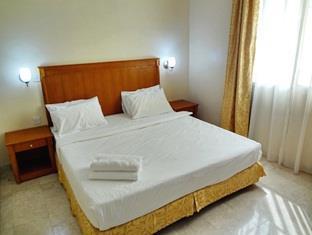 Al Faisal Hotel Suites Sur Bagian luar foto